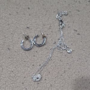 Chic Silver Hoop Earrings